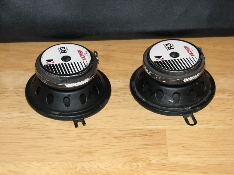 Kicker R3 Pioneer 4" Mid Aura Bass Shakers Car